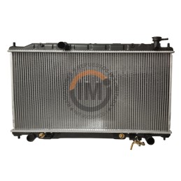 Radiador Nissan Maxima...