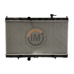 Radiador Nissan X-Trail...