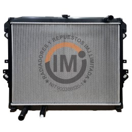 Radiador Toyota Hilux Revo...