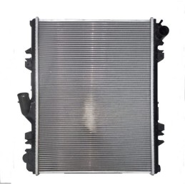 Radiador Mercedes Benz...
